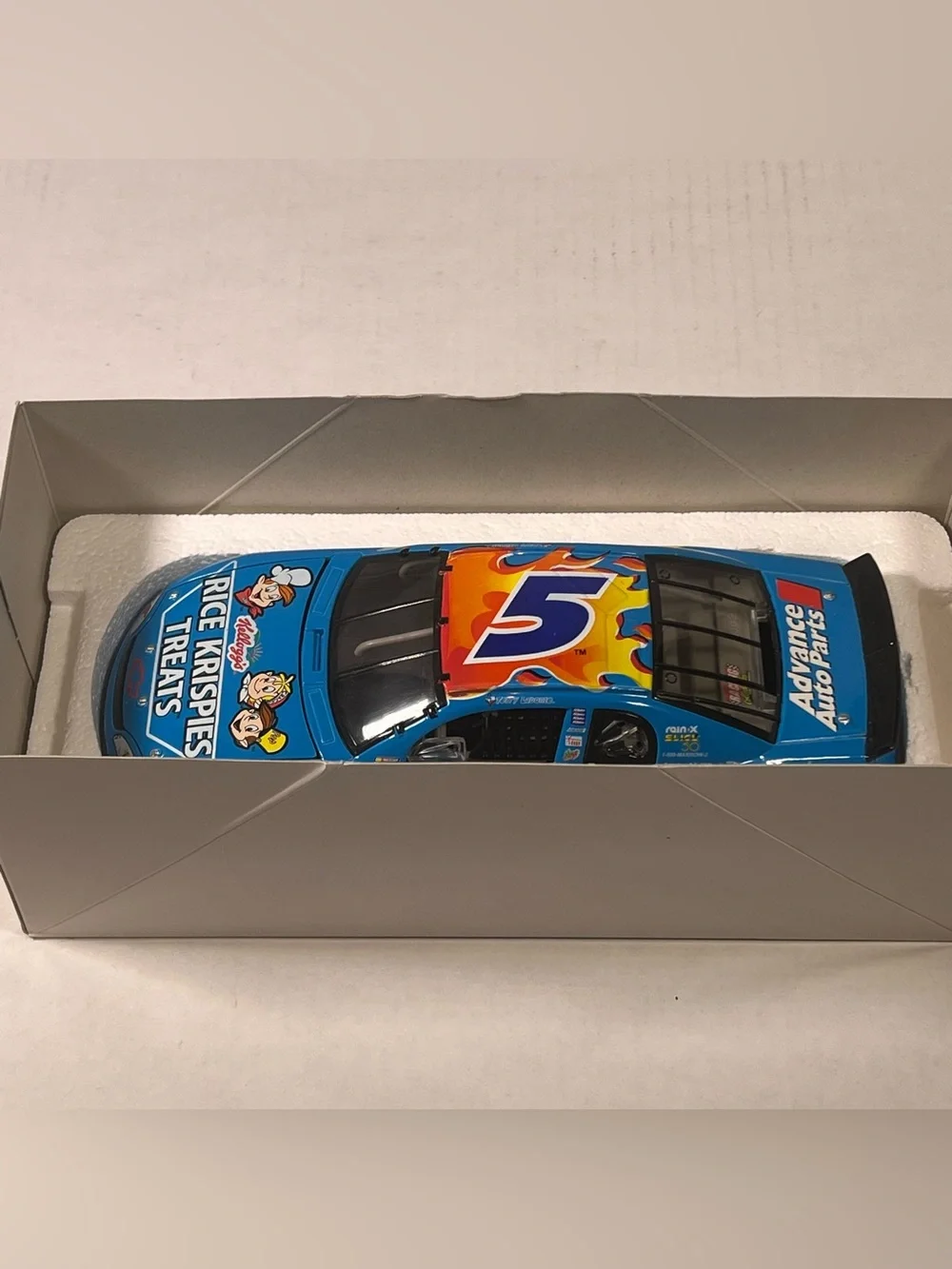 NASCAR Rice Krispies Treats Die Cast Car/Bank - Terry Labonte